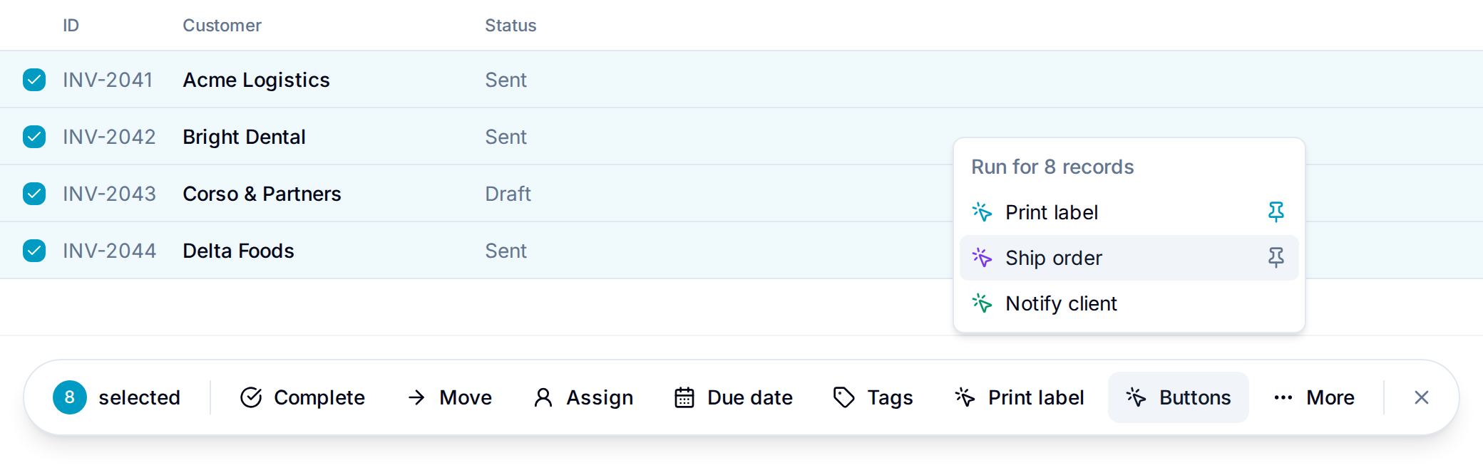 A pinned bulk button A pinned button on the selection bar